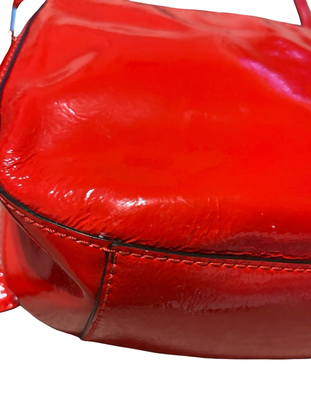 Kate Spade Red Patent Leather Crossbody Shiny red statement Bag polka dot lined - Picture 5 of 9